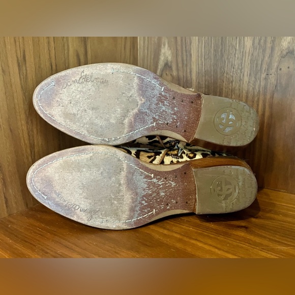 On Trend! Sam Edelman Petty Leopard Print Horsehair Ankle Booties 7M Brown/Gold - Picture 13 of 15